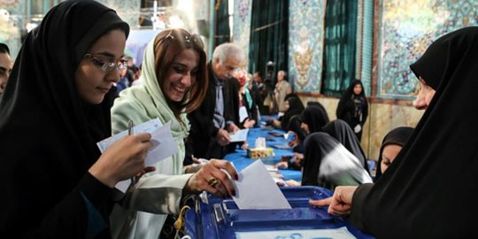 Kubu Islam moderat dilaporkan unggul dalam pemilu Iran
