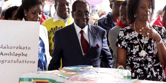 Rakyatnya kelaparan, presiden Zimbabwe gelar pesta ultah Rp 10 M