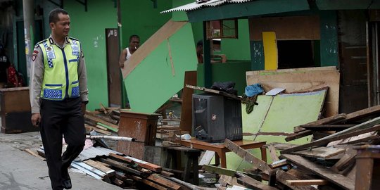 Penggusuran Kalijodo, exit Tol Jelambar ditutup