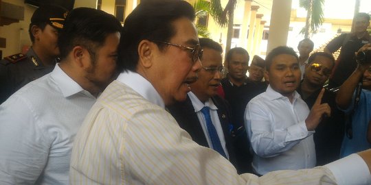 Jelang vonis kasus Engeline, Hotman tantang Hotma taruhan Rolex