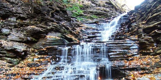 Air terjun tertinggi di dunia - Angel Falls, sekeren apa?