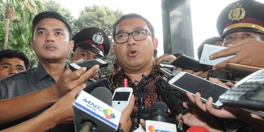 Fadli Zon minta KPK tak tebang pilih usut kasus suap politikus PDIP