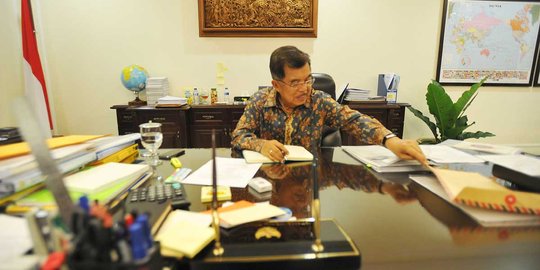 JK sebut holding BUMN bisa tingkatkan efisiensi dan permodalan