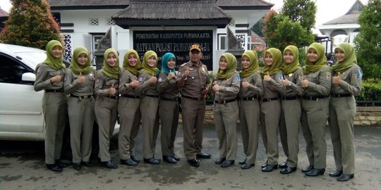 Praja Kitty, barisan perempuan penegak Perda di Purwakarta