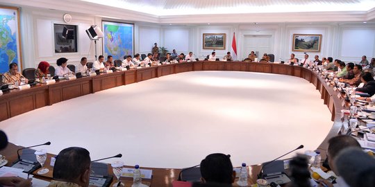 DPR nilai konflik antarmenteri tunjukkan kelemahan presiden