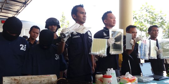 Kerap beraksi di pelabuhan Tanjung Priok, pemalsu materai diringkus