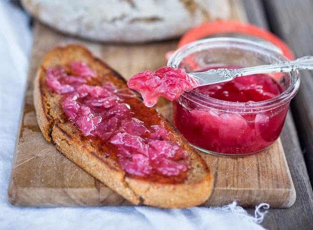 ilustrasi selai mawar