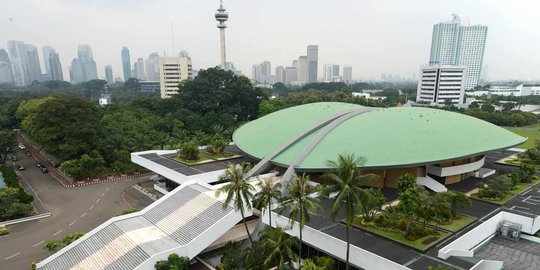 Ketua DPR soal Jokowi moratorium gedung baru: Kita harus taati!