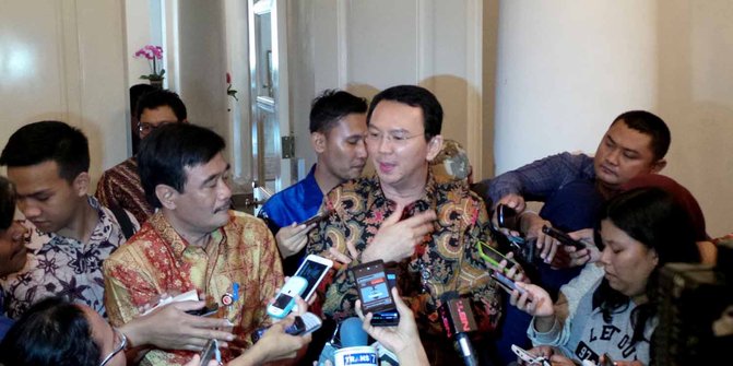 maret ahok ini 2015 hari Ahok. faqih merdeka.com/fikri ©2015