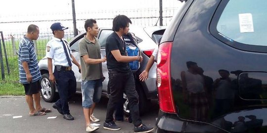 Mobil anak Rano Karno rusak, polisi klaim kecelakaan cuma senggolan