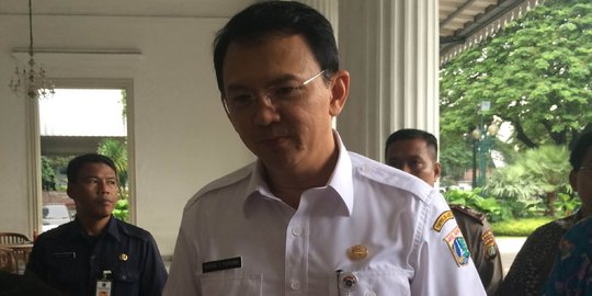 PDIP: Coba tanya NasDem, jangan-jangan sudah terima 100 M dari Ahok