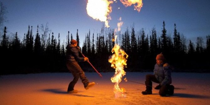 Cari tahu tentang pengertian dan ciriciri teks eksplanasi