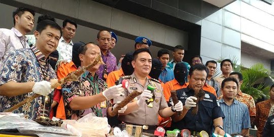 rela berhari hari berada di gorong gorong rev1