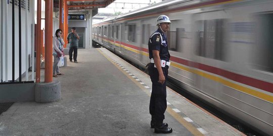 Trik ini bisa ditiru jika penumpang ingin dapat kursi di KRL