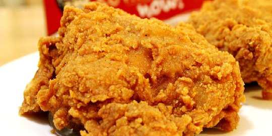 Saksi lihat peserta lomba KFC kejang-kejang, tewas tersedak ayam