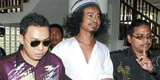 pria ini mengaku nabi akhir zaman rev2