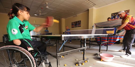 Kisah bocah tanpa kaki di Irak yang jago main pingpong