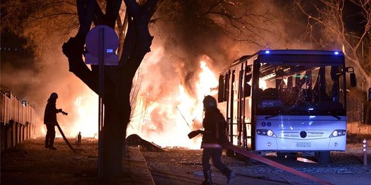 Ibu kota Turki diguncang ledakan bom mobil, 32 orang tewas