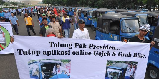 Sopir angkutan umum demo, ini jalanan yang ditutup