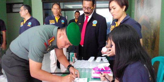 Tes urine mendadak, anggota Kodim 1309/Manado terkejut