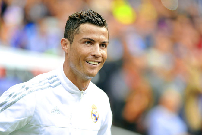 Gaya Rambut Undercut Cristiano Ronaldo