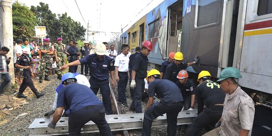 KRL anjlok di Bintaro, Tanah Abang-Maja gunakan satu jalur