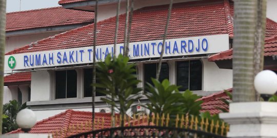 Keluarga korban minta RSAL Mintoharjo jujur soal kebakaran chamber