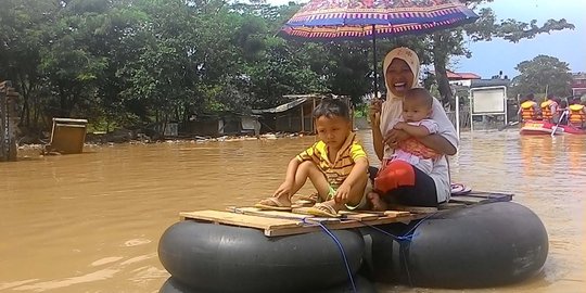 Banjir Kabupaten Bandung mulai surut, 10.000 jiwa masih mengungsi