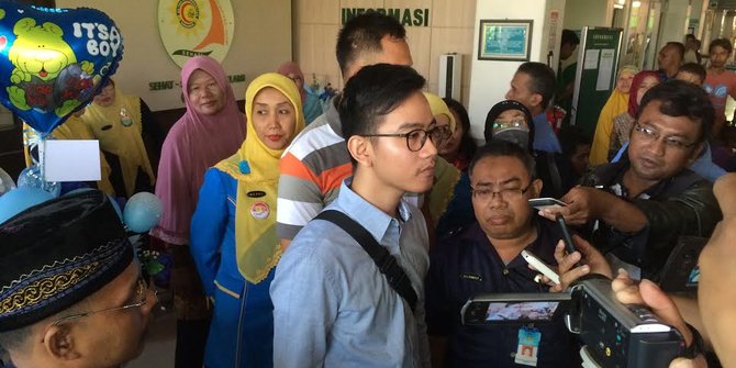 Usai anak pertama lahir, Gibran langsung promosi dagangan 