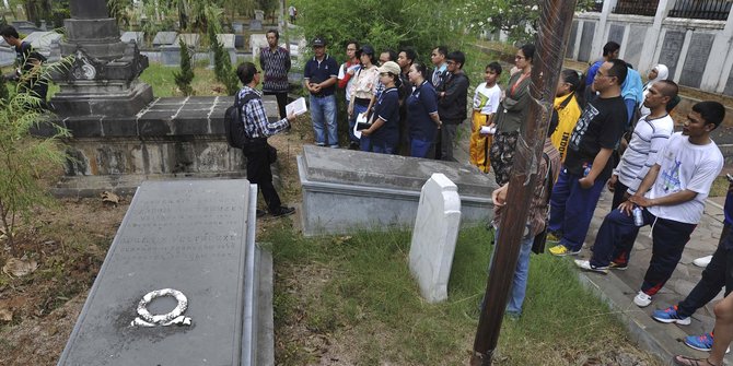Prasasti Peninggalan Kerajaan Besar Di Indonesia Merdeka Com