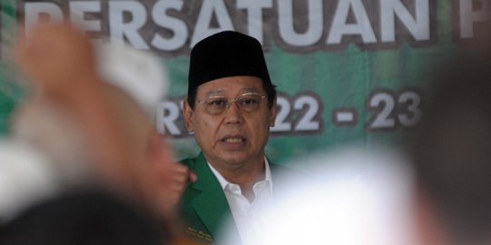 Gugat Jokowi Rp 1 T, Djan Faridz dicibir mainkan politik 1000 wajah