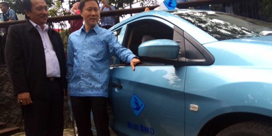 Blue Bird mengaku siap berkompetisi dengan taksi online