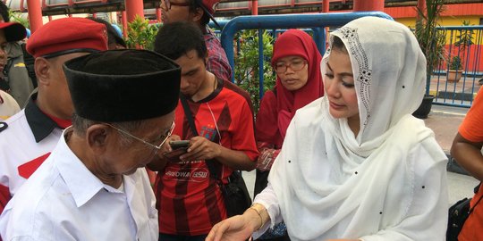 Wanita Emas ngebet dekati Megawati karena sukses bawa Jokowi ke RI 1