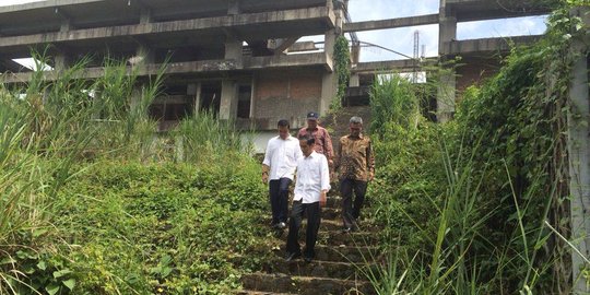 Begini kondisi proyek Hambalang mangkrak yang ditinjau Jokowi