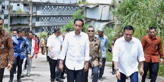 Tour Hambalang, langkah politik Jokowi skak mat SBY