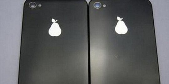 beli iphone perempuan ini malah dapat ponsel berlogo buah pir rev4