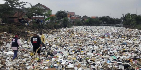 Emil bantah Bandung sumbang sampah terbesar di Sungai Cikapundung