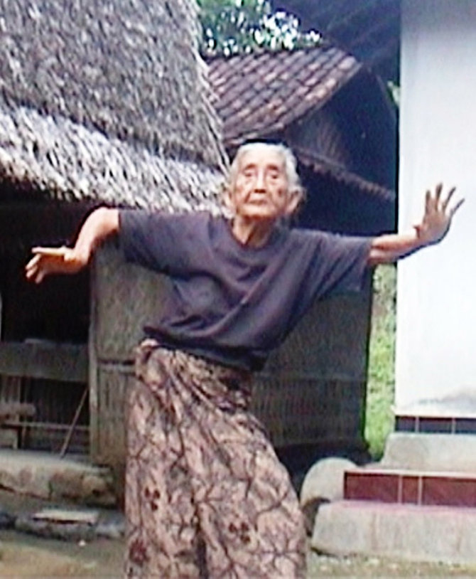 mantan penari di bali