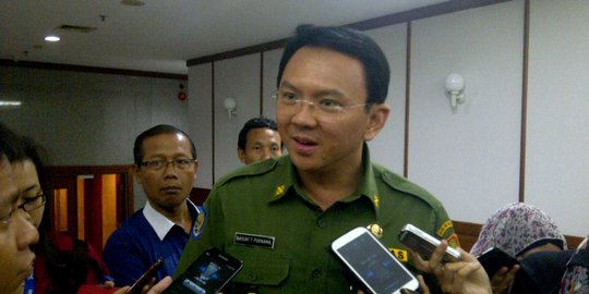 Sopir demo anarkis, Ahok ancam cabut izin perusahaan taksi