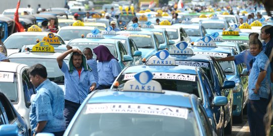Dishub DKI minta 34 perusahaan taksi pecat sopir anarkis