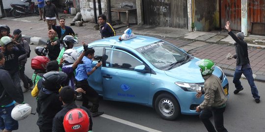 Demo anarkis sopir taksi, Polda Metro tangkap 83 orang