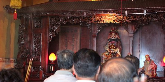 Umat Budha se-Indonesia gelar kirab laut 3 hari di Pamekasan