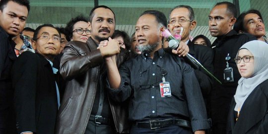 Hakim nyatakan praperadilan deponering AS & BW tidak dapat diterima