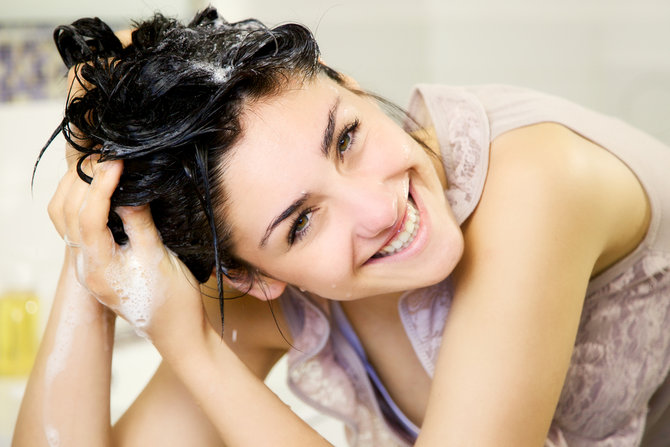 8 cara merawat rambut sebelum kencan 4