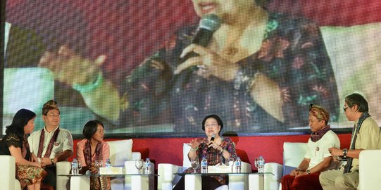 Cerita Megawati tolak Ahok ikut lelang bukunya