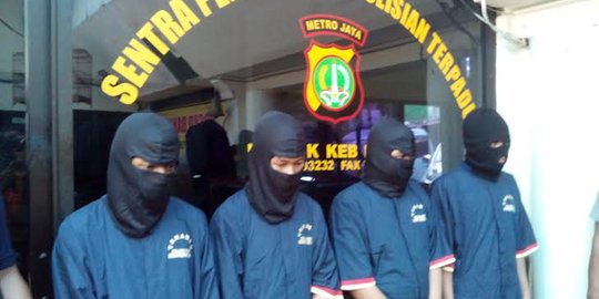 Memalukan, 4 pelajar ini bukan ukir prestasi tapi merampas motor