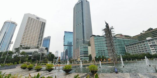 Kawat dan penyangga siap amankan Monumen Selamat Datang dari bor MRT