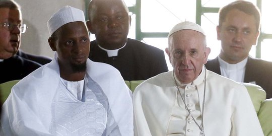 melawat ke masjid di afrika tengah rev4