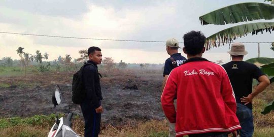 Hendak padamkan kebakaran lahan di Kalbar, aparat diadang warga