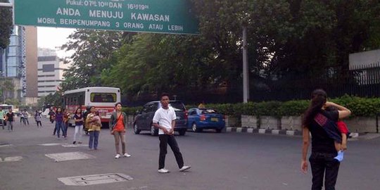 Joki 3 in 1 di Setiabudi dipimpin korlap, biasa disapa 'Aki'